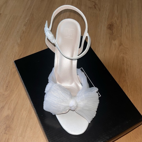 NWT Dahlia Pleated Chiffon Bow High Heel, Inspired by Designer Loeffler Randall - Picture 5 of 8